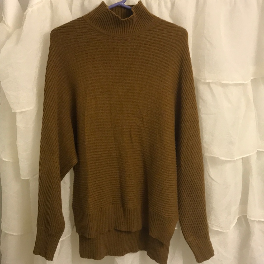 Loft turtleneck